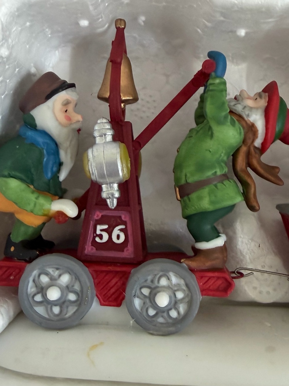 Heritage Village Dept. 56 Last Minute Delivery Accessory #56367 - Picture 4 of 5